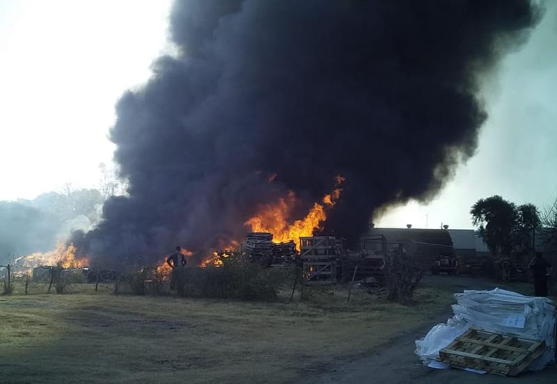 Incendio de recicladora en CC