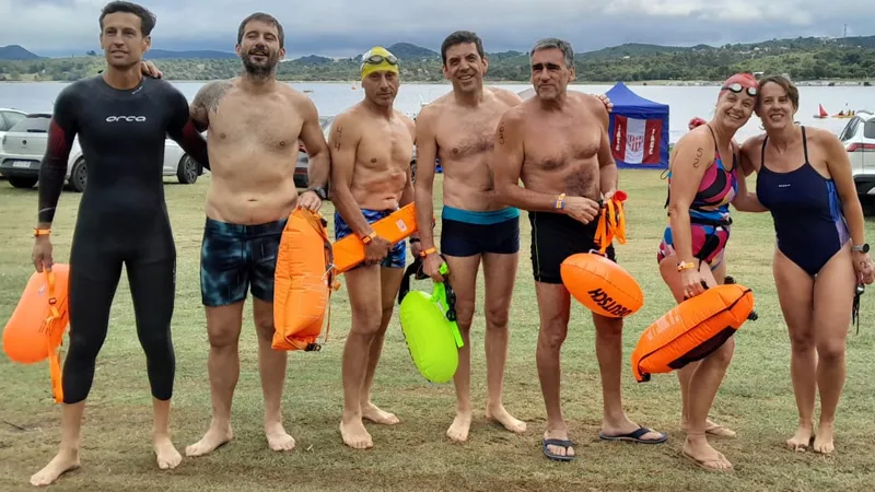 Nadadores ganadores JM