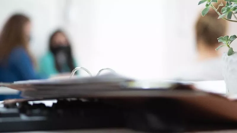 Alfabetización de adultos